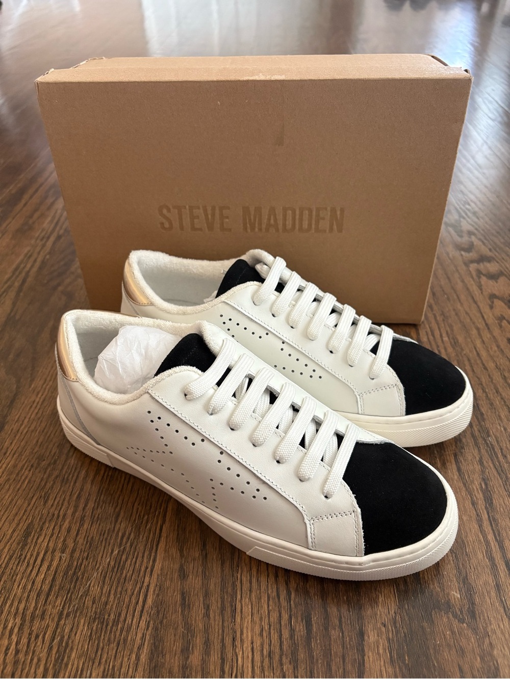 Steve Madden Women’s White